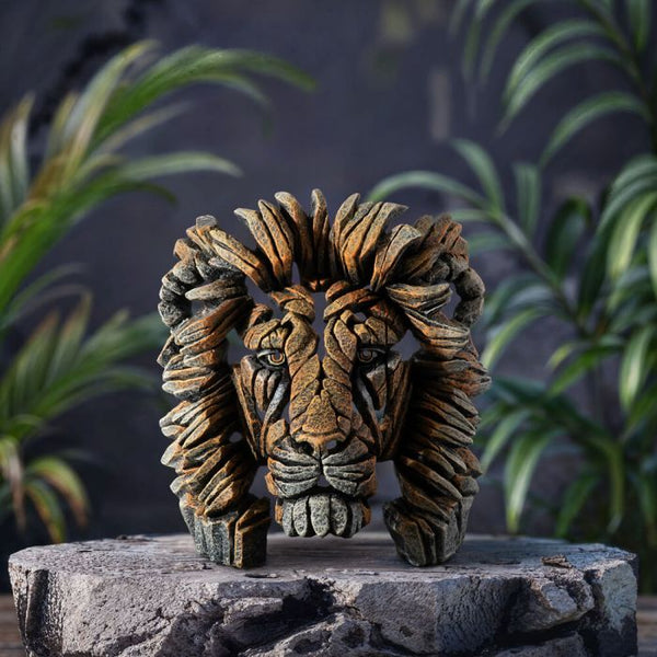 Edge Sculpture Lion Bust