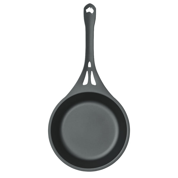 Solidteknics AUS-ION™ 22cm Sauteuse