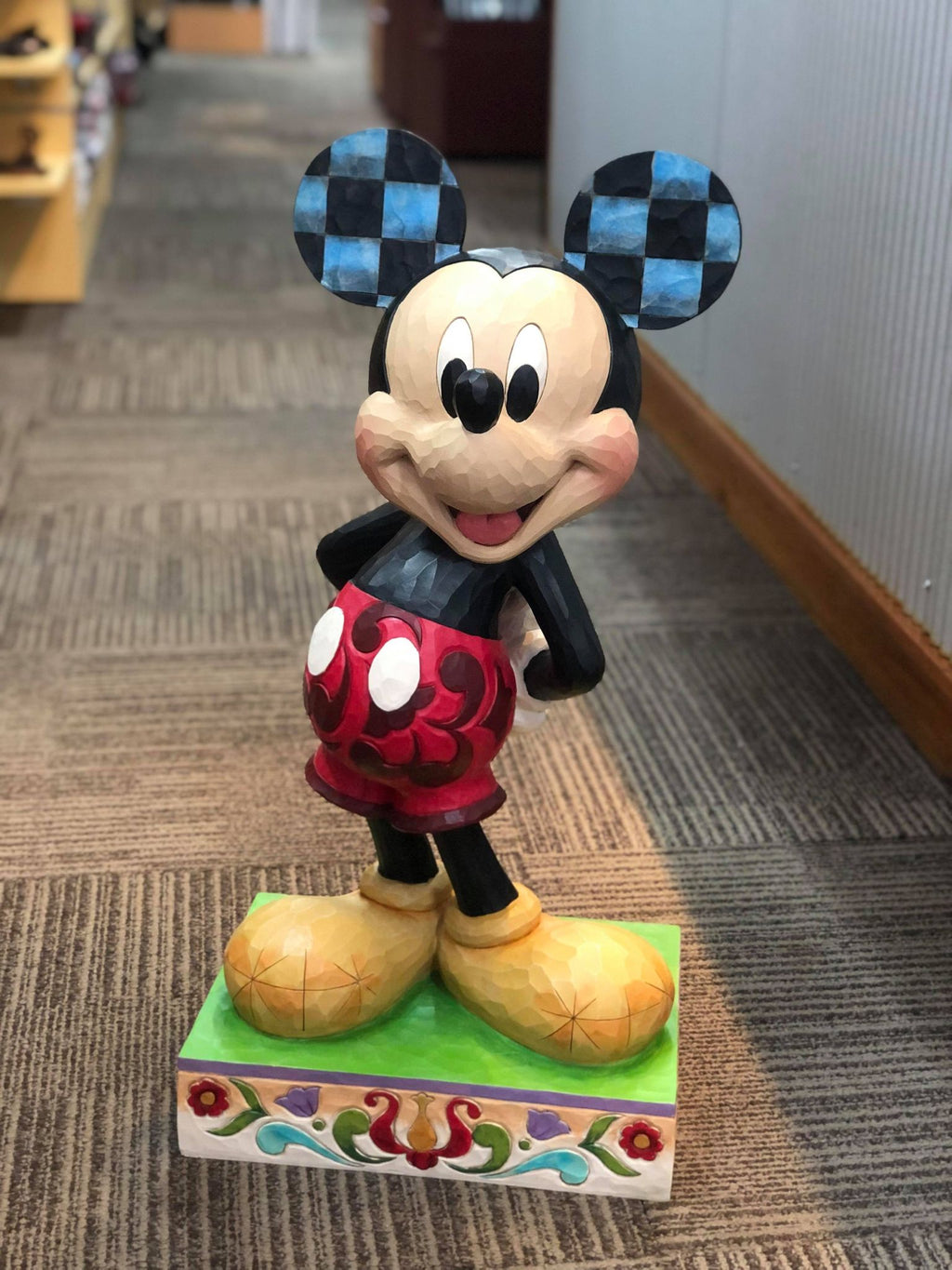 Disney Traditions The Main Mouse - 62.2cm