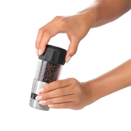 OXO Good Grip Mess Free Salt & Pepper Grinder Set